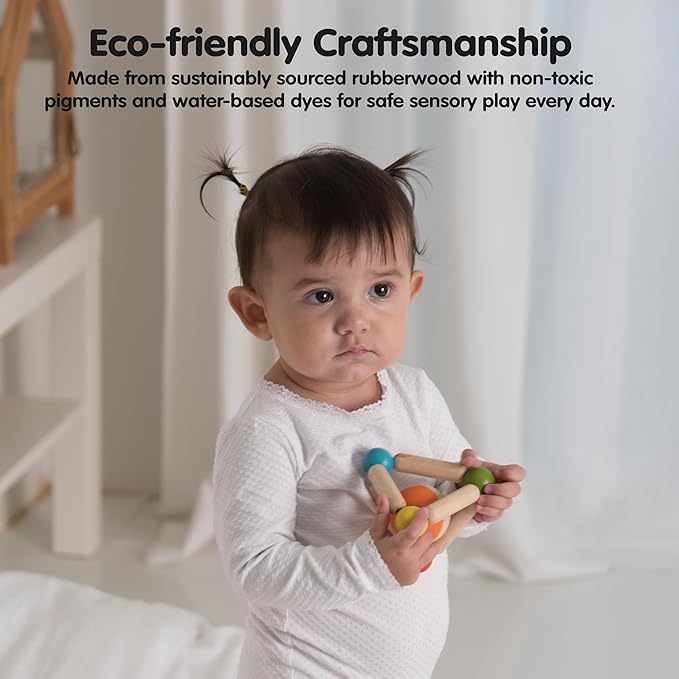 PlanToys® Wooden Clutching Triangle Baby Toy | Montessori Sensory Grasping and Fine Motor Skill Development Activity | Eco Friendly Rattle Toy for Early Exploration