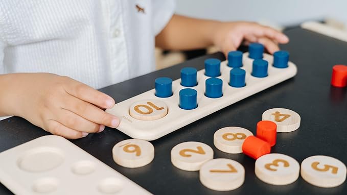 PlanToys® Wooden Counting Peg Board | Montessori Inspired Math Learning Toy for Counting, Addition & Number Sense | Eco Friendly Educational Toy for Early Arithmetic & Logical Thinking