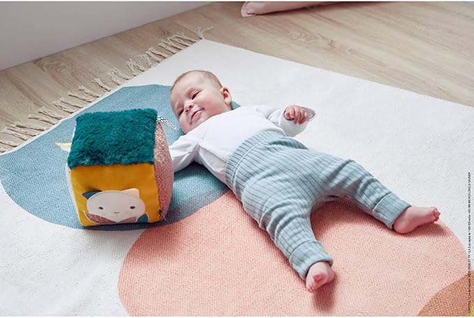 Kaloo - Stimuli - My Sensory Cube - Sensory Awakening Toy - 6 Different Sides - Develops Senses - FSC Fabric and Wood Game - From Birth, K227000