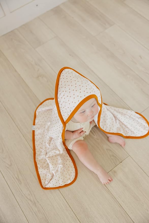 Copper Pearl Hooded Bath Towels Premium Knit/Terry Cloth Baby Towels with Hood, Pockets, and Cool Designs - Great to Gift and Make Bath Time Fun - Baby Bath Towel, Hunnie