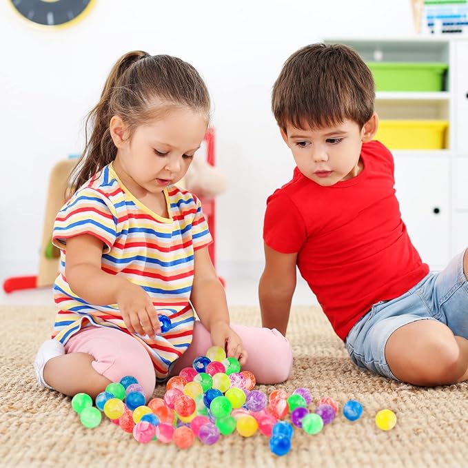 Sumind 100 Pcs Kids Small Bouncy Balls in Bulk Rubber High Bouncing Balls for Baby Toddler Birthday Party Favors Gift Game Prizes Vending Machines Fillers Outdoor Activities (0.98 Inch)