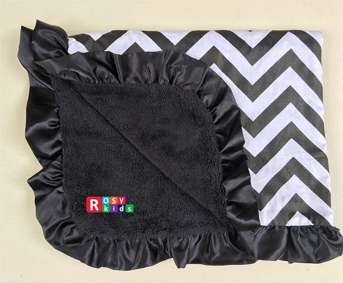 Rosy Kids Soft Baby Blanket, Outdoor Kit Standard Size for Baby Girl and Baby Boy, Black Chevron Cotton Black Velvet