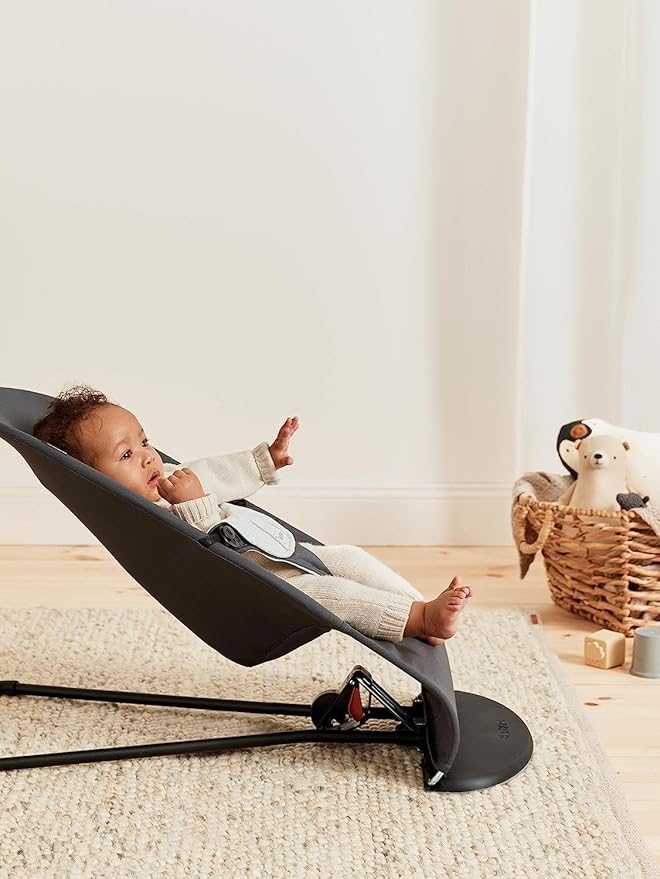 BabyBjörn Bouncer Balance Soft, Woven/Jersey, Dark Gray/Gray | 2-in-1 Adjustable Baby Bouncer Seat and Toddler Chair, Newborn to Toddler (8-29 lbs), 4 Positions, Lightweight & Portable