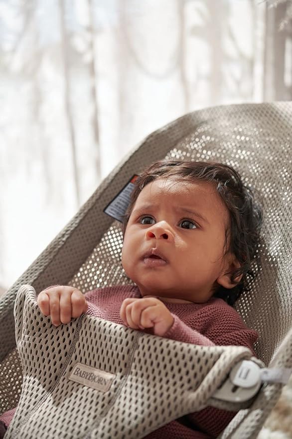 BabyBjörn Bouncer Bliss, Mesh, Gray Beige 2-in-1 Adjustable Baby Bouncer Seat and Toddler Chair, Newborn to Toddler (8-29 Lbs), 4 positions, Lightweight & Portable