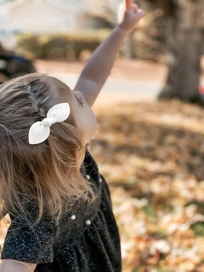 California Tot Girls' Strong and Safe Fully Lined Alligator Small Hair Bow Clips (Happy Set of 4)