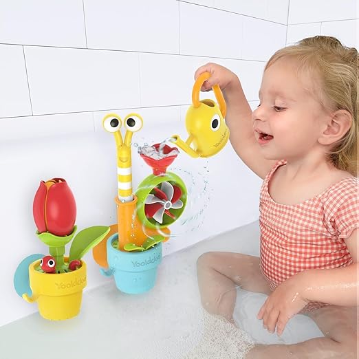 40218 YOOKIDOO Ephemeral Garden Baby Bath Toy with Garden Theme - Bath and Shower Game - Watering Can, Snail, Flowers - Baby Gift from 18 Months