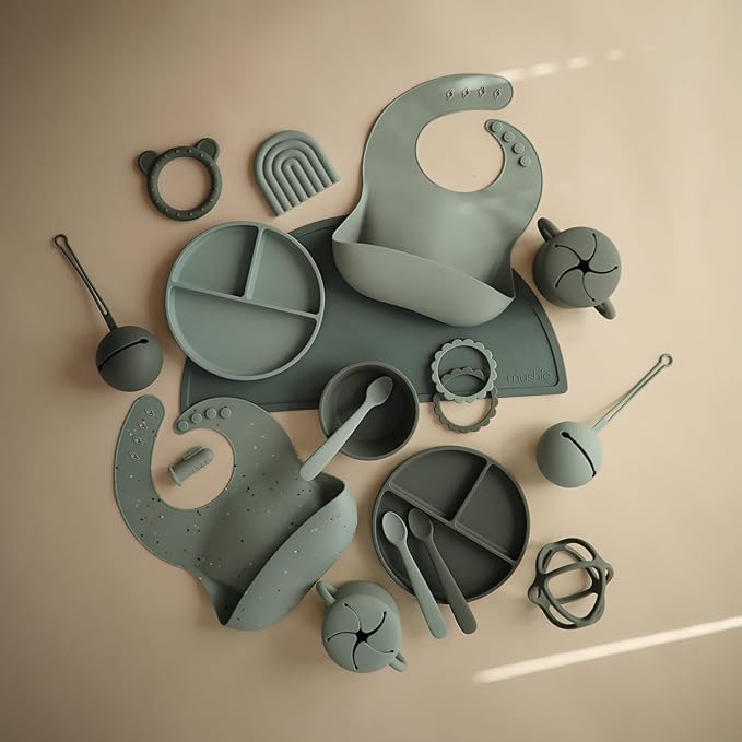 mushie Silicone Pacifier Holder Case (Dried Thyme)