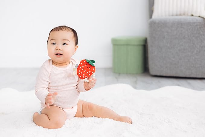 Pearhead Strawberry Baby Teether – Soft Plush Sensory Toy with BPA-Free Silicone Beaded Ring & Crinkle Sound, Soothes Teething Pain, Newborn Essentials for Boys and Girls, 0+ Months