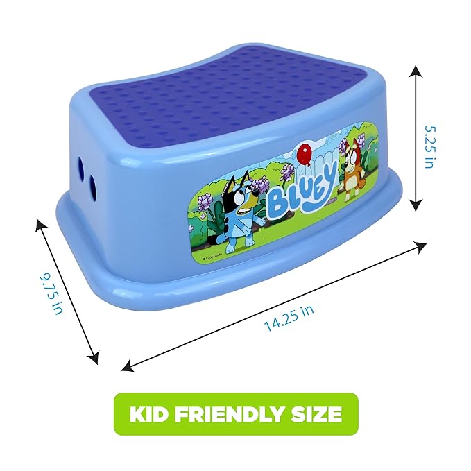 Bluey Bath Time Fun Set - Bath Finger Puppets, Vinyl Bath Mat, Step Stool
