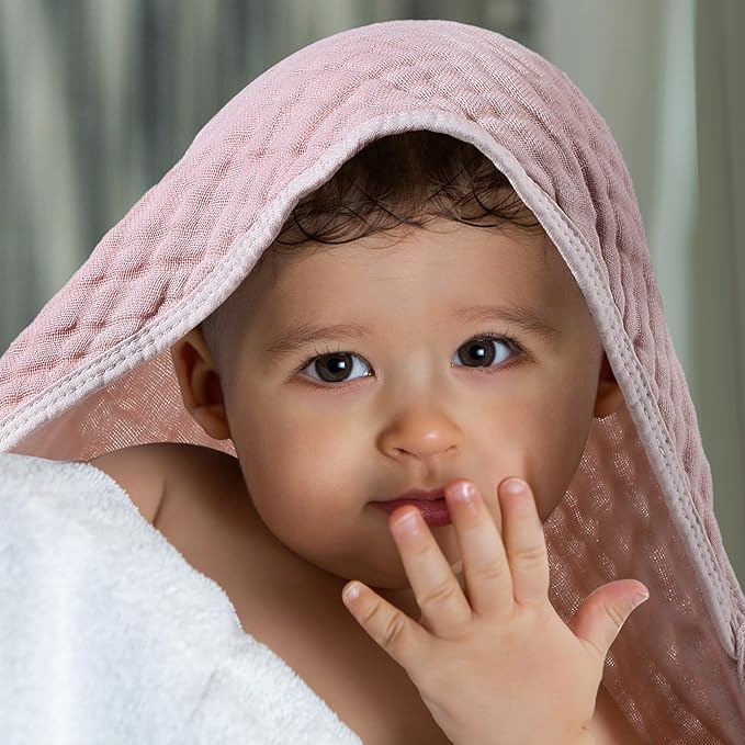 Peryiter 4 Pcs Muslin Hooded Baby Towels 32 x 32 Inch Cotton Newborn Bath Essentials Muslin Infant Blankets Absorbent Registry Gifts for Girl Boy Kids Baby Shower (Light Pink)