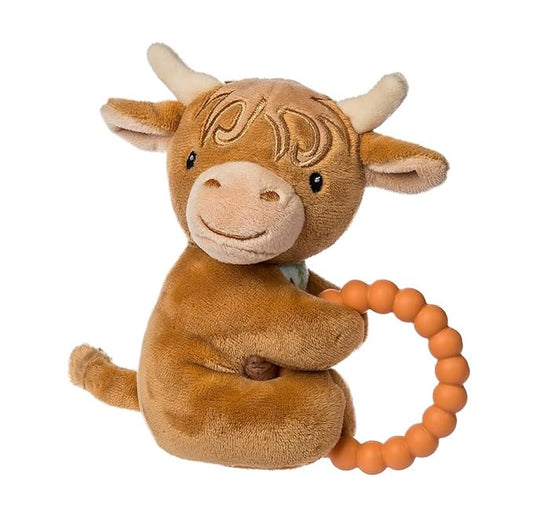 Mary Meyer Soft Baby Rattle with Soothing Teether Ring, 6-Inches, Hetty Highland Cow