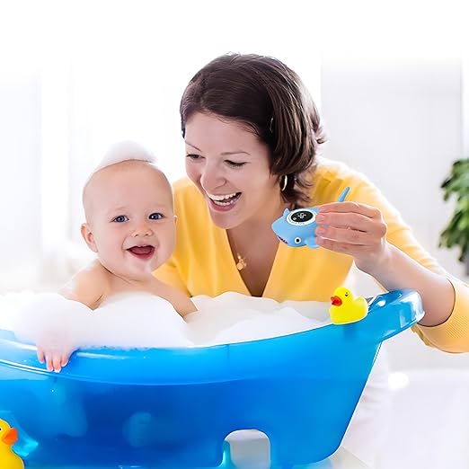 Mini LED Baby Bathtub Thermometer, Floating Whale Toy - Baby Bath Safety Alarm, Three-Color Temperature Display, Waterproof Temperature Detector, Floating Toy, Household Cleaning kit