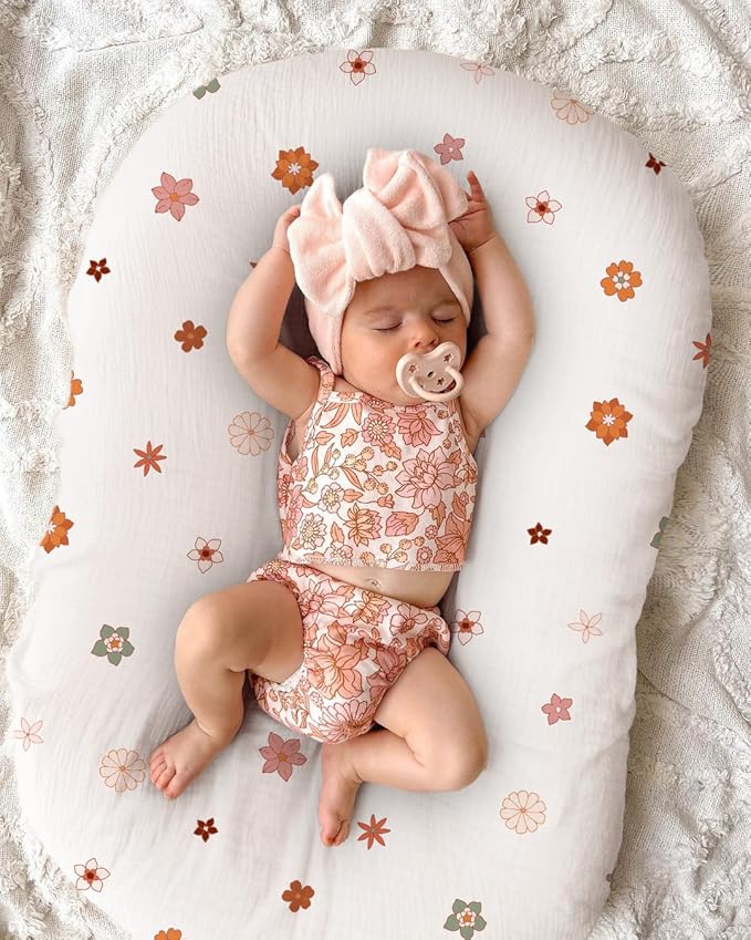 Muslin Baby Lounger Cover, Soft Breathable Newborn Lounger Pillow Cover for Boys Girls Infant (Flower-B)