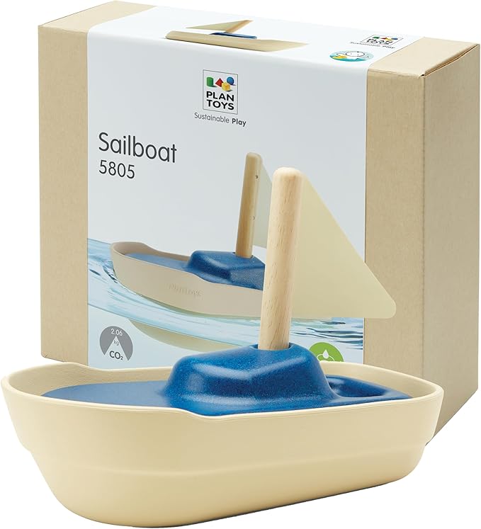 PlanToys® Sailboat Wooden Bath Toy | Eco-Friendly Floating Boat for Kids | Promotes Fine Motor Skills & Imaginative Play | Sustainable Birthday Gift for Bathtime Fun