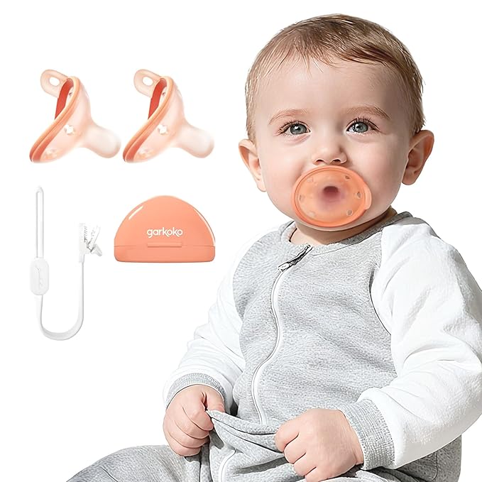 Garkoko 2-Pack Newborn Pacifiers with Clip & Case, 0-6 Months, Breastfeeding Pacifier, Symmetrical Nipple Pacifier, Non-Touch Face, Food-Grade Silicone, Hygiene Kit for Babies