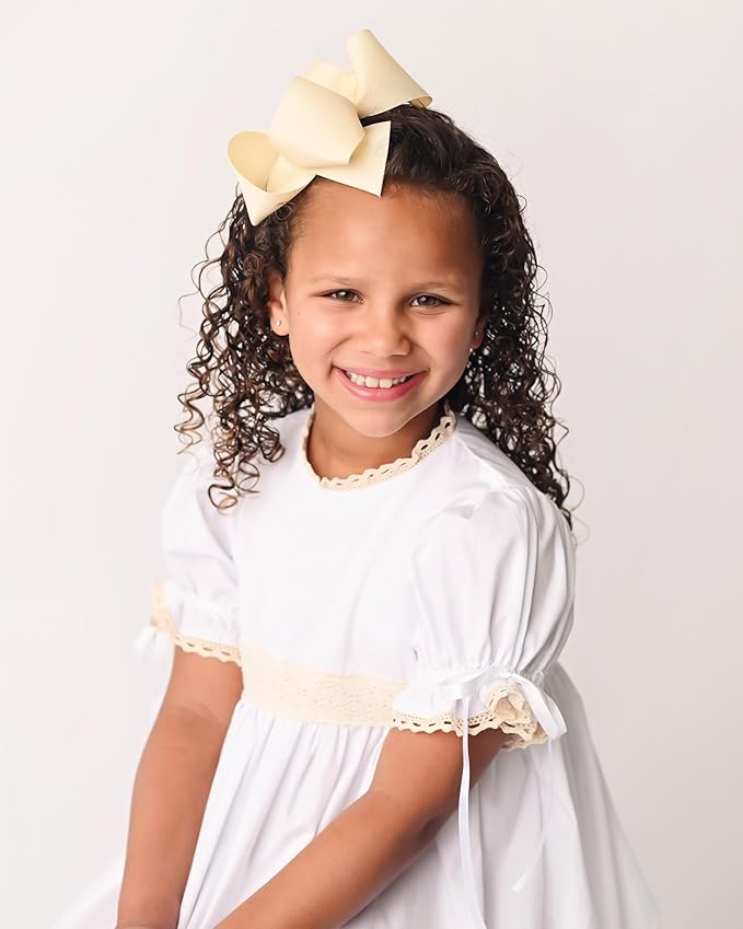 Wee Ones Girls' Classic Grosgrain Hair Bows with Plain Wrap Center, No-Slip Hair Clip, Handmade, Antique White, King