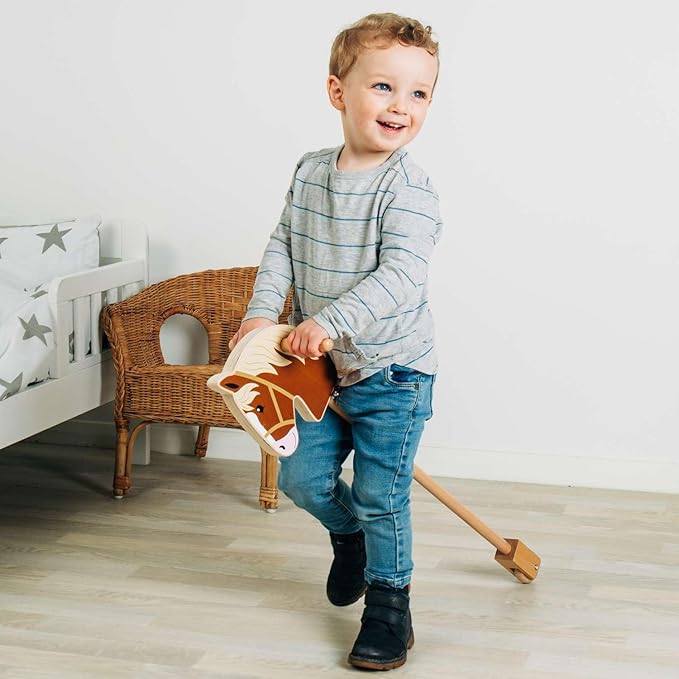 Bigjigs Toys Wooden Hobby Horse - Ride On Stick Horses, Pretend Play Pony, Gifts for Toddlers, Sustainably Made with Eco Friendly Wood, Age 18+ Months