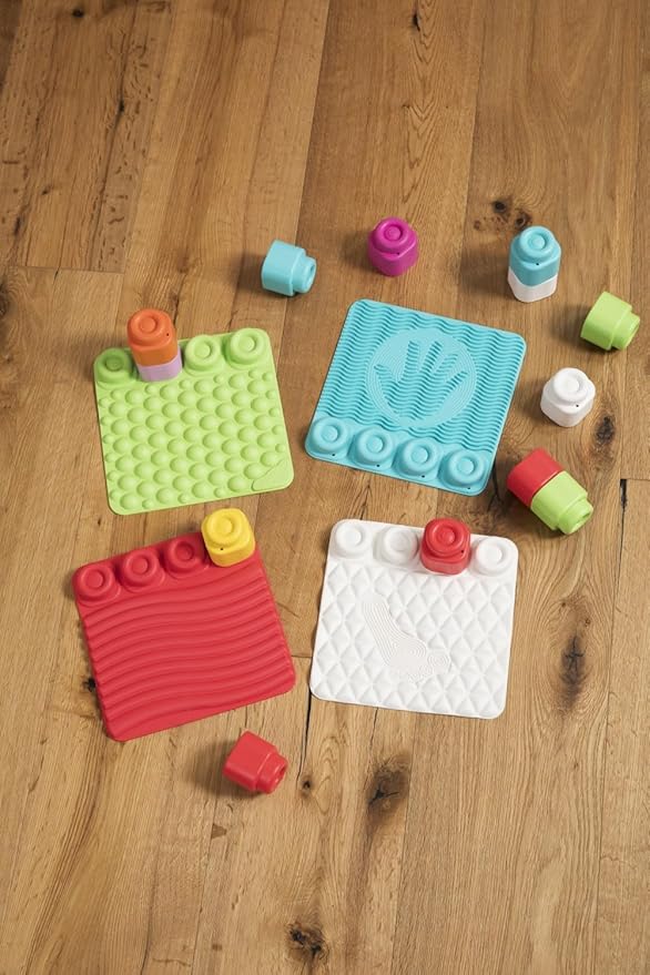 Clementoni- Soft Clemmy Touch, Crawl & Play Sensory Path: Safe & Fun Playmat for Crawling Babies & Toddlers, Develops Tactile Skills & Builds Imagination, 8 Maulticoloured Pieces (6+ Months)