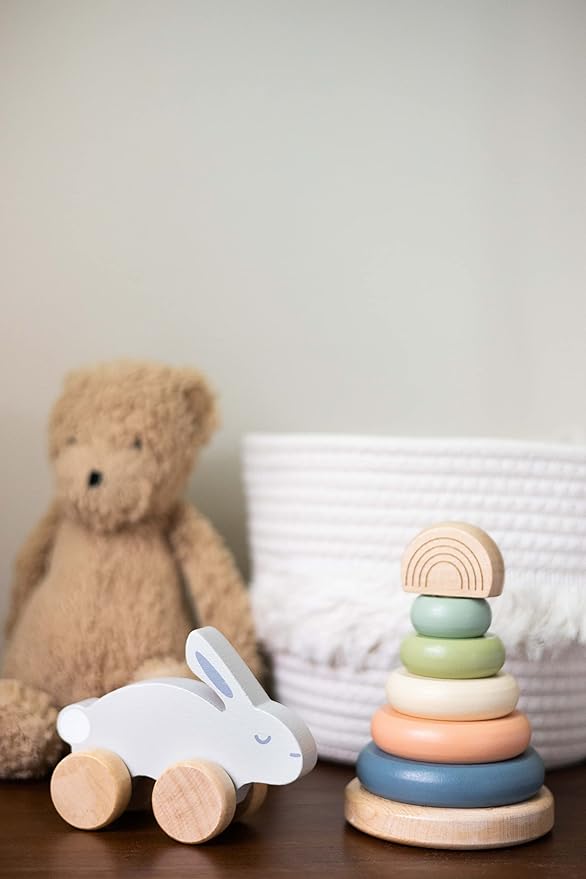 Pearhead Wooden Bunny Pull Along Toy – Montessori Wooden Rabbit Toy, Develops Motor Skills & Hand-Eye Coordination, Nursery Décor, Gender-Neutral First Birthday Gift for Boys and Girls, 1 Year Old+