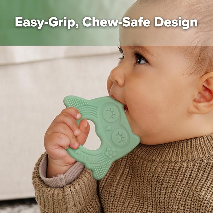 haakaa Silicone Owl Teether,Food-Grade Smiling Teething Toy for Infants, Soft Chew Toys for Babies, BPA Free, Toy for 3 Months+,Pea Green