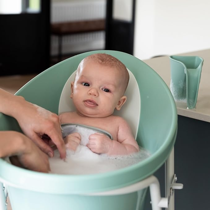 Shnuggle Bath Rinse Jug | Soft Rim Baby & Toddler Shampoo Rinser | Bath Hair Rinsing Cup | Hair Wash Jug with Handle | Essential Bath Accessories | Eucalyptus