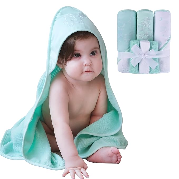 Viviland Baby Towels and Baby Wash Cloths Set Hooded Baby Towels Baby Wipes Absorbent Bath Face Towels Burp Cloths or Face Towels for Girl Boy 6-Pack Size 28 x 28 Inch(Green Bear)