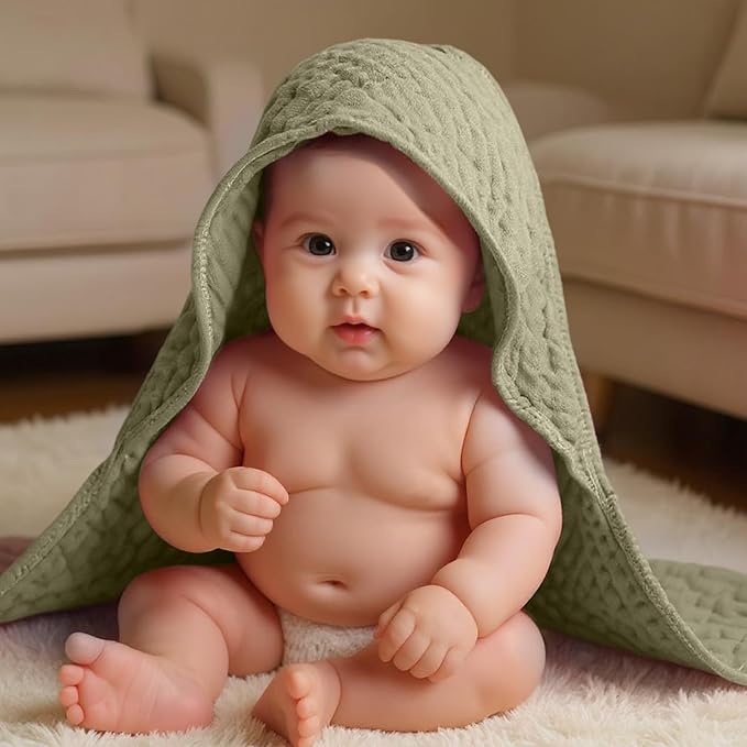 Peryiter 6 Pcs Muslin Hooded Baby Towels 32 x 32 Inch Cotton Newborn Bath Essentials Muslin Infant Blankets Absorbent Registry Gifts for Girl Boy Kids Baby Shower (Green Series)