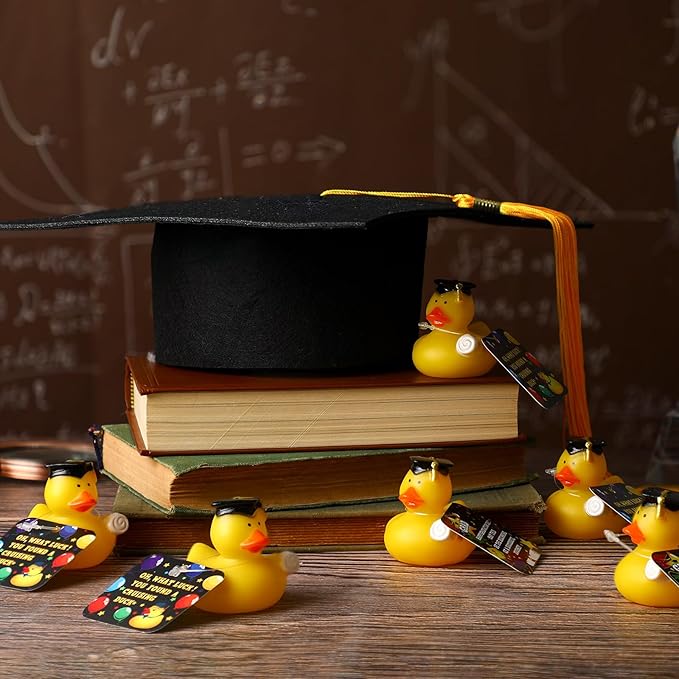 Gemscream 30 Pcs Graduation Rubber Ducks with Party Cards Mini Ducky Favors Graduation Cap and Certificate for Pool Bath Toys Gifts Party Supplies(Yellow)