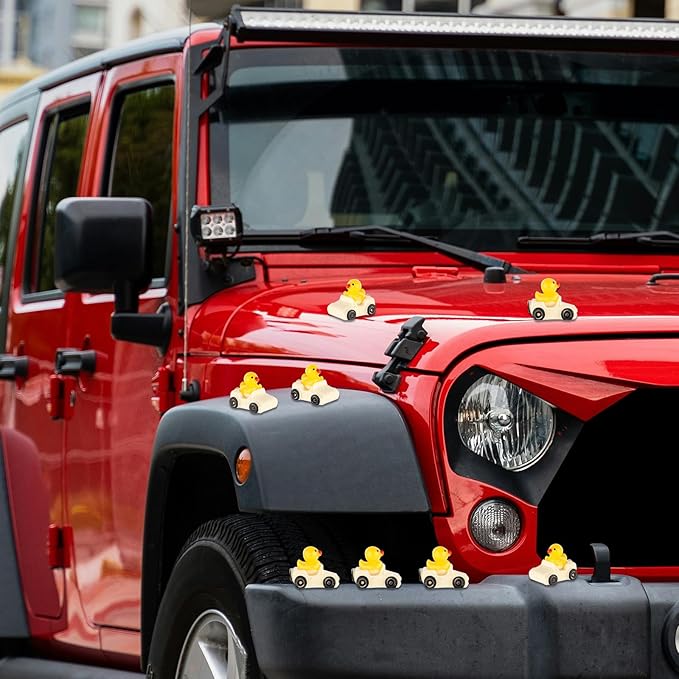 Tinoaly 30pcs Miniature Duck Figures, White & Yellow Resin Ducks in a Car Cute Small Ducks Funny Floater Ducks Mini Car Ducks Decoration for Home Office Garden