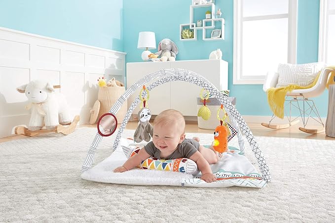 Fisher-Price Perfect Sense Deluxe Gym, Plush Infant Play Mat with Toys (Standard Packaging)