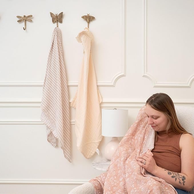 Crane Baby Hooded Towel, 100% Cotton & Terry Cloth Hooded Baby Towels for Girls, 30" x 30", Vintage Pink Baby Towels for Newborn, Newborn Bath Essentials, Toddler Beach Towel, Gifts for Newborns