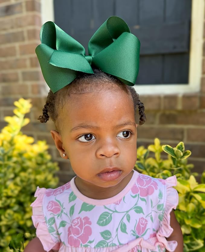 Wee Ones Girls' Classic Grosgrain Hair Bows with Plain Wrap Center, No-Slip Hair Clip, Handmade, Forest Green, Mini King