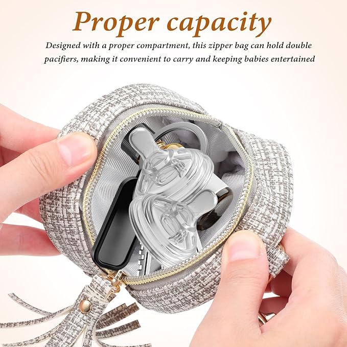 SHERCHPRY Holder Pouch with Clip Baby Case Round Zippered Pouch for Travel Outdoor Activities (Grey Plaid)