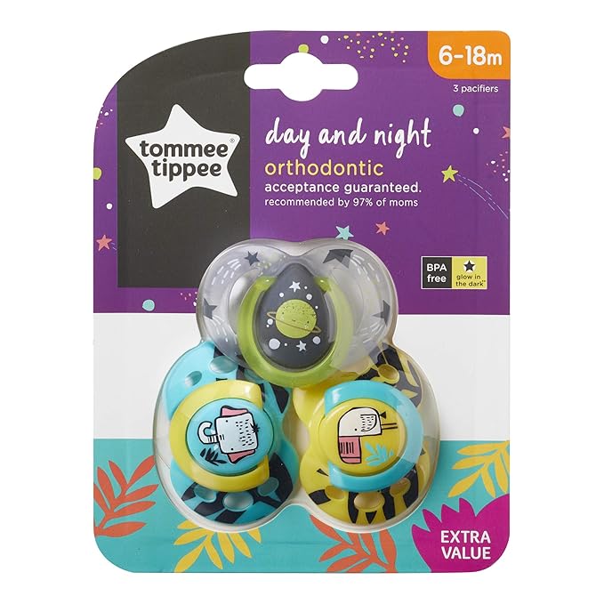 Tommee Tippee Day and Night Pacifier, 6-18 Months, Symmetrical Baglet, BPA-Free Binkies, Colors and Designs May Vary, Pack of 3