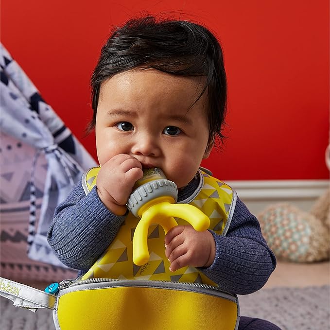 b.box Silicone Fresh Food Feeder. Ages 4 Months+, Tripod Design Easy for Baby to Hold. Perfect for Fresh or Frozen Foods. Cap Included for On the Go. Dishwasher Safe (Lemon Sherbet)