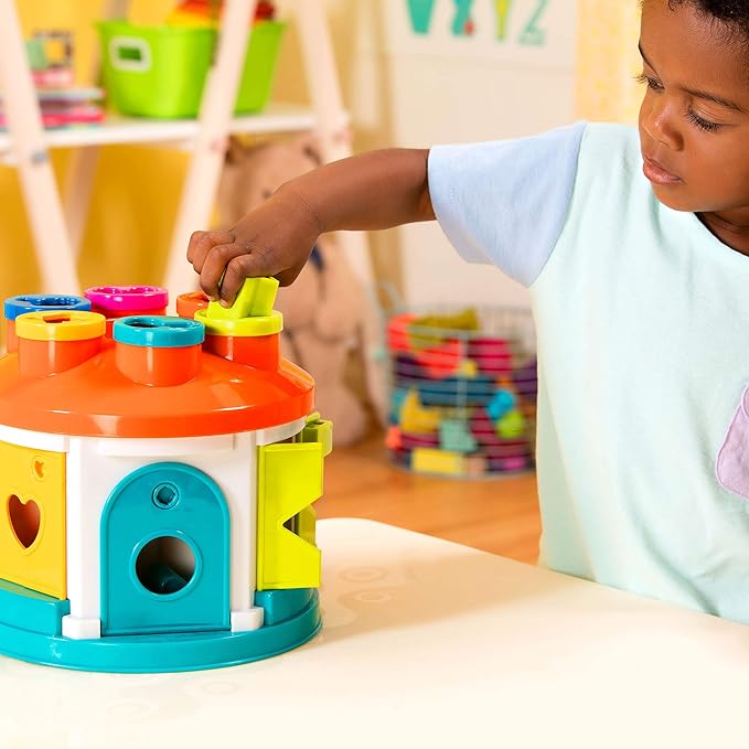 Battat – Shape & Color Sorting Toy – Developmental Toy – Pattern Matching Game – Color – Coded Keys – 2+ Years – Shape Sorter House
