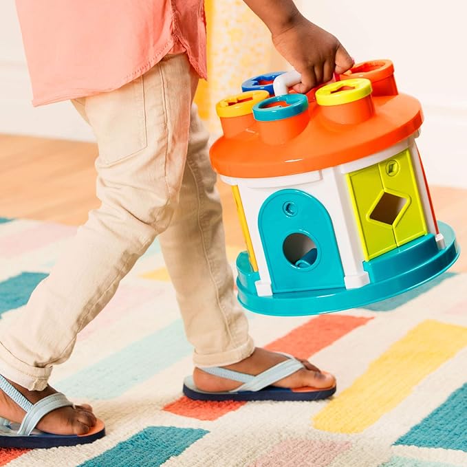 Battat – Shape & Color Sorting Toy – Developmental Toy – Pattern Matching Game – Color – Coded Keys – 2+ Years – Shape Sorter House