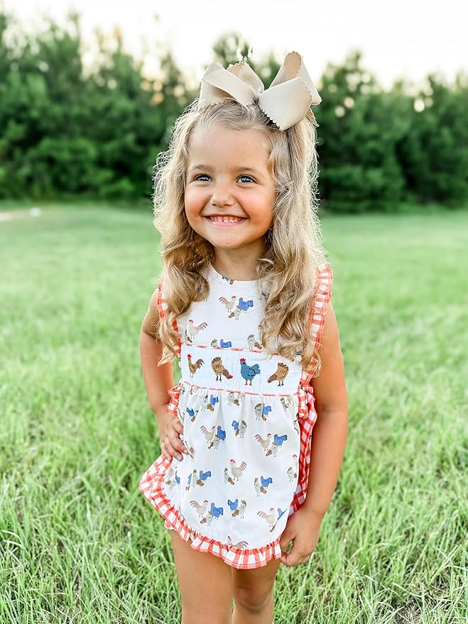 Wee Ones Girls' Classic Grosgrain Hair Bow with Scalloped Edges, No-Slip Hair Clip, Handmade, Oatmeal, King