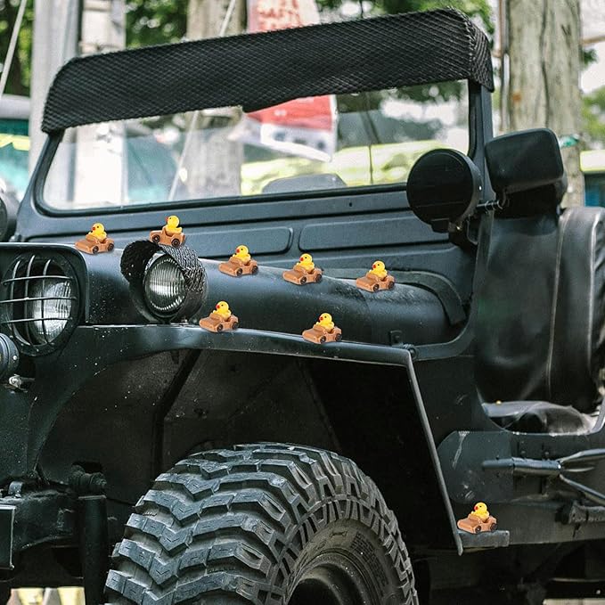 30pcs Tiny Duck Figurines, Brown & Yellow Resin Little Ducks in a Car Cute Small Duck Figures Floater Ducks Mini Car Ducks Decoration for Home Office Garden