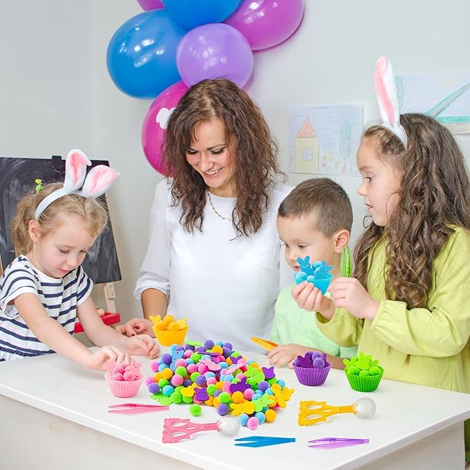 EZdhuawuse Summer Bunny Sensory Bin Fillers - 268Pcs Summer Bunny Fine Motor Toys Color Counting Sorting Set for Kids, Felt Colorful Rabbits Pom Poms Cup Clip for Preschool Education Family Activities