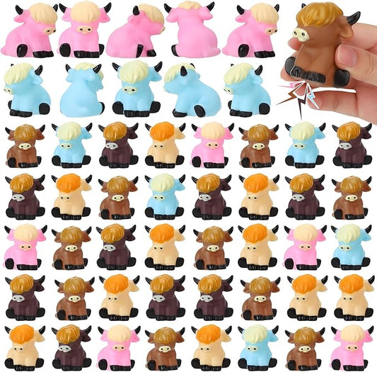 50 Pcs Highland Cow Rubber Figurines,Mini Rubber Cows Bath Float Squeaky Highland Cow Toys for Baby Shower Birthday Gift (2x2x1.8 inches)