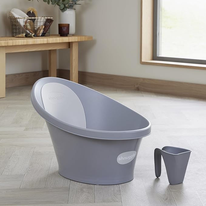 Shnuggle Bath Rinse Jug | Soft Rim Baby & Toddler Shampoo Rinser | Bath Hair Rinsing Cup | Hair Wash Jug with Handle | Essential Bath Accessories | Pebble Grey