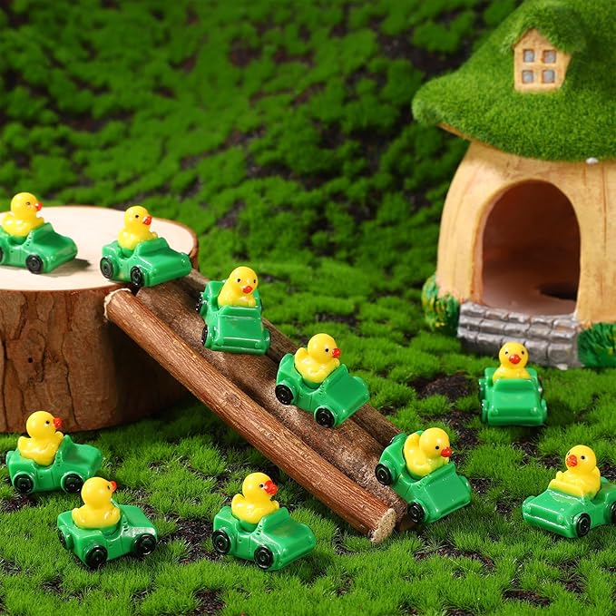 30pcs Ducks in a Car, Resin Car Ducking Set Cute Mini Car Ducks Unique Resin Ducks Micro Landscape Duck Mini Ducks Car Dashboard Decor for Home Car Office Decor(Dark Green)