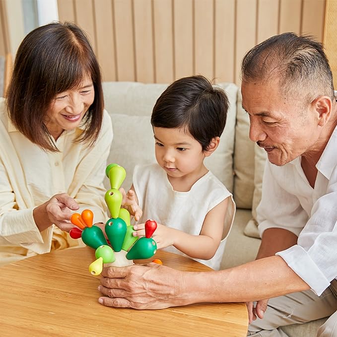 PlanToys® Balancing Cactus | Montessori Wooden Toy for Toddlers | STEM Game for Fine Motor Skills, Logic & Coordination | Eco-Friendly Educational Toy for Kids Ages 3+