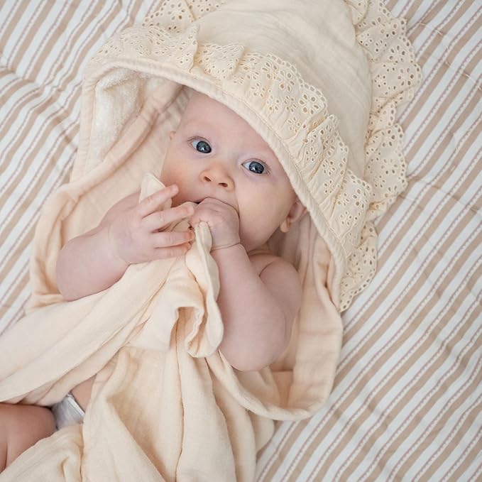 Crane Baby Hooded Towel, 100% Cotton & Terry Cloth Hooded Baby Towels for Girls, 30" x 30", Vintage Pink Baby Towels for Newborn, Newborn Bath Essentials, Toddler Beach Towel, Gifts for Newborns
