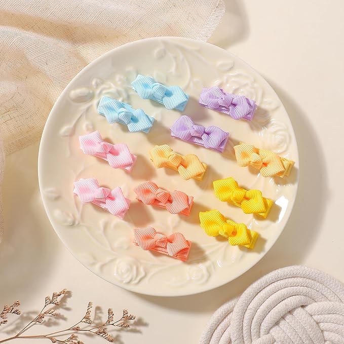 choicbaby 50pcs Baby Hair Bow Clips 1.4" Tiny Grosgrain Ribbon with Fully Lined Alligator Clips Small Toddler Bow Hair Accessories for Baby Girls Infant Toddler Kids