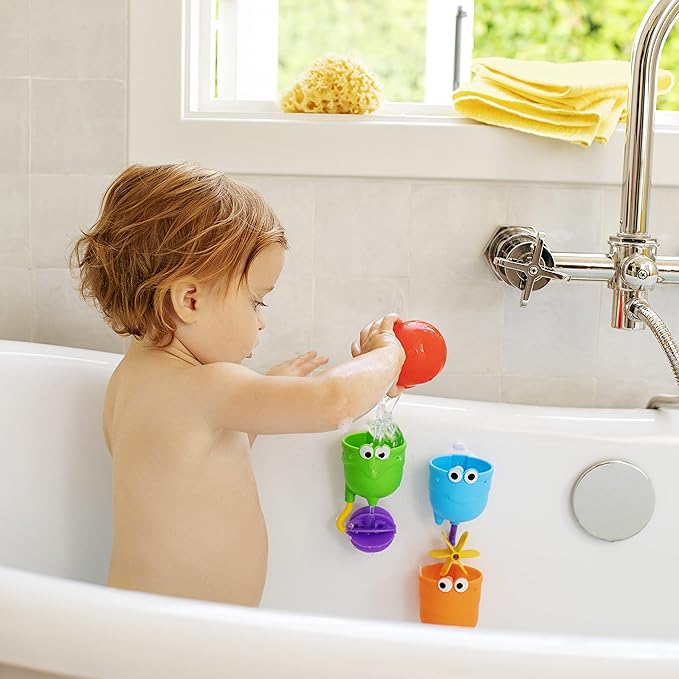 Munchkin® FallsTM Baby Bath Toy and Munchkin® Fishin'TM 4pc Magnetic Baby Bath Toy Set