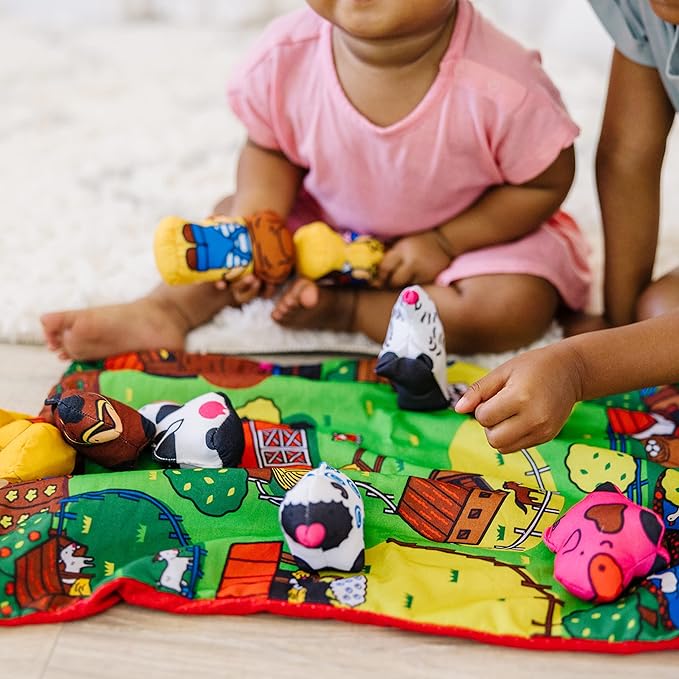 Melissa & Doug Take-Along Farm Baby and Toddler Play Mat (19.25 x 14.5 inches) With 9 Animals - Folds To Be Convenient Storage Bag for Travel