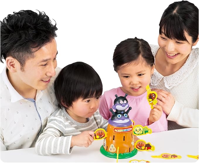 Anpanman pounding Anne punch!
