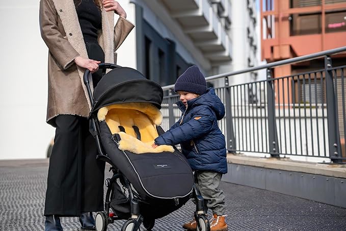 WERNER CHRIST Baby Sheepskin footmuff LADIS - for Small Travel Buggies (Children from 6 to 36 Months), Made of Medical Lambskin